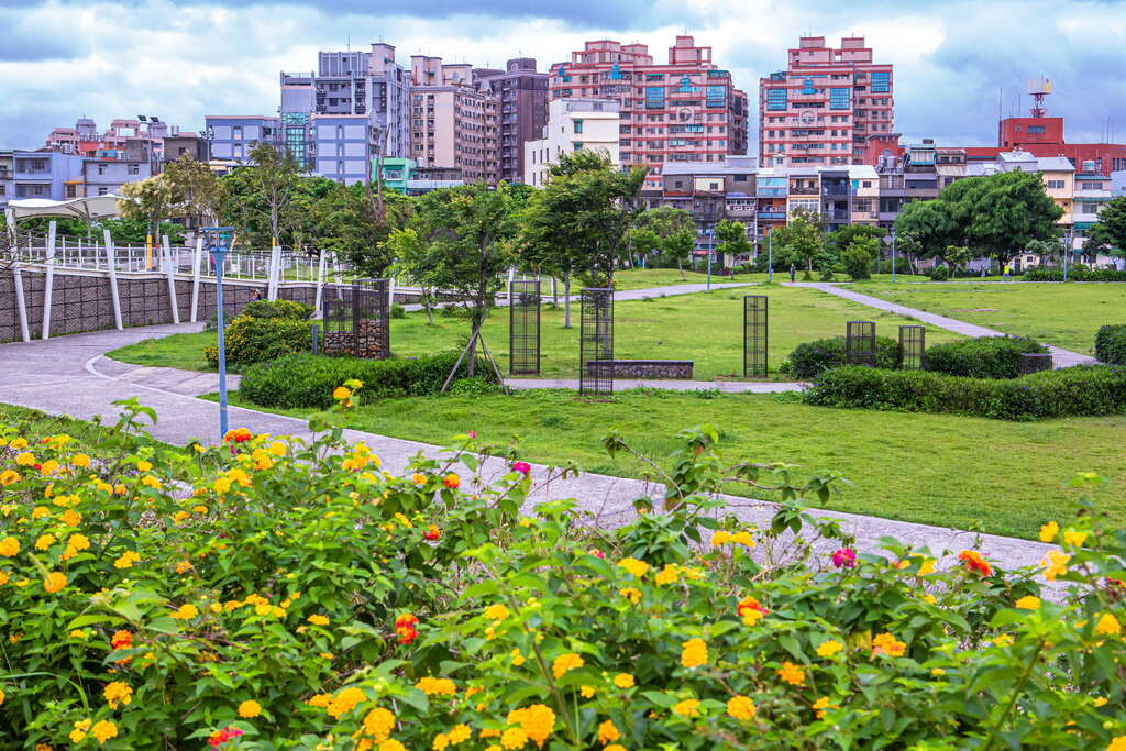 1024x768_attractions-image-bga2zwlqa0ybtbw1y7b0mg