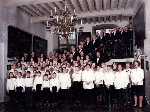 The Franciscus choir in the 90's in Venlo in the town hall (you can find me on the top right).