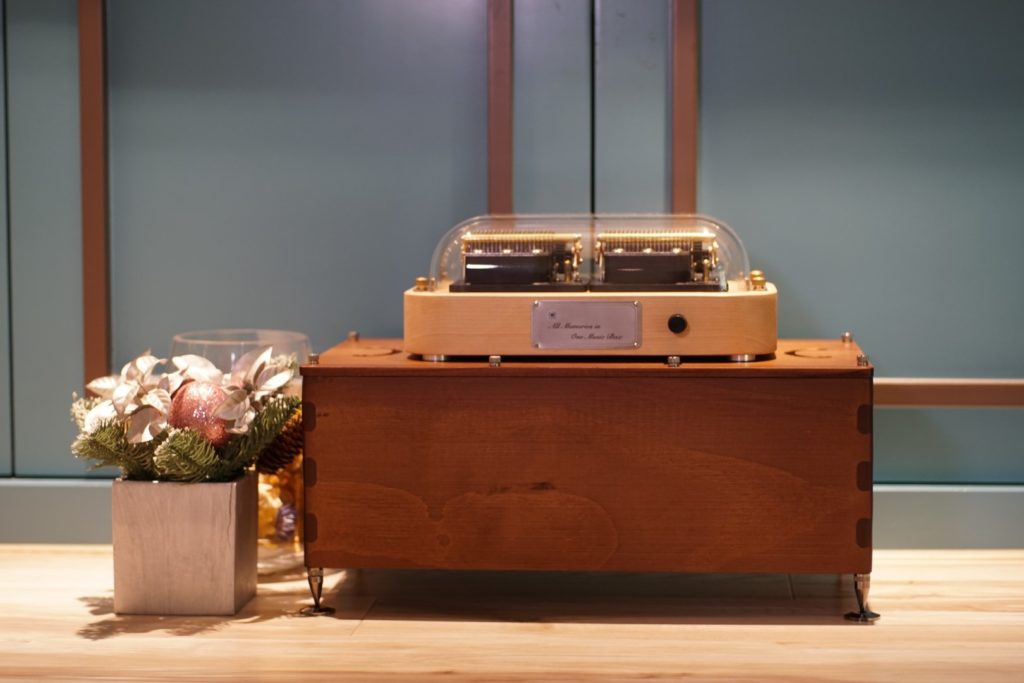 The Only App-Controlled and Programmable Music Box in the World: Muro Box-N40 Standard