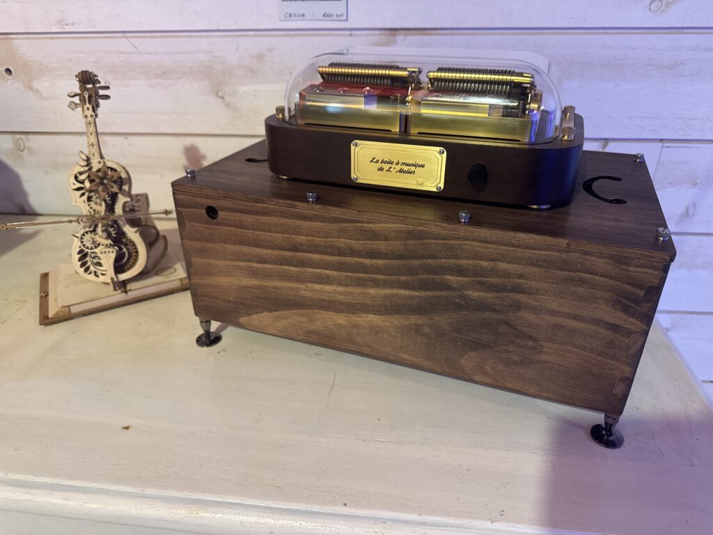 Image #1 from CEDRIC MOULIE