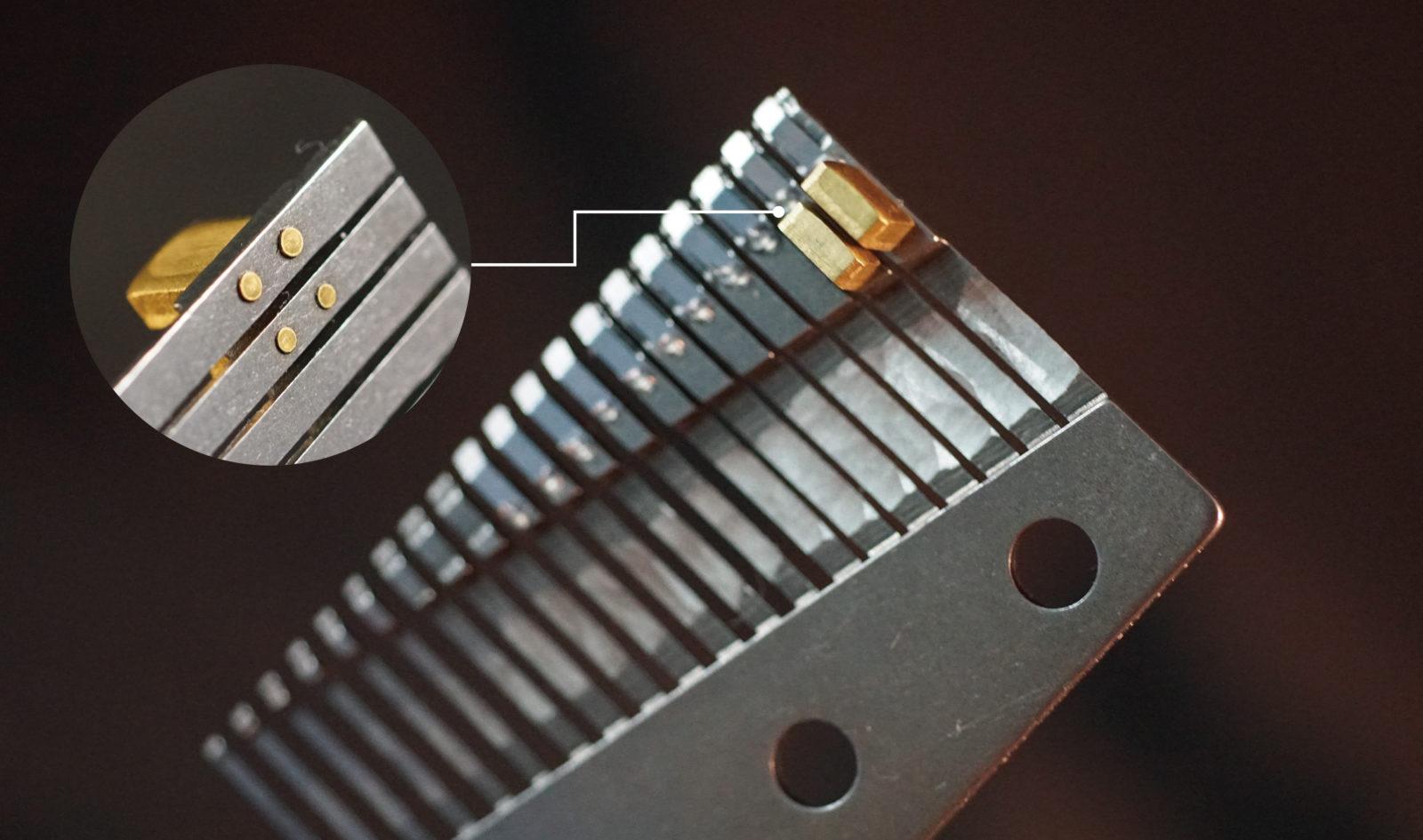 The tuning weight under the music box comb is made with pure brass.