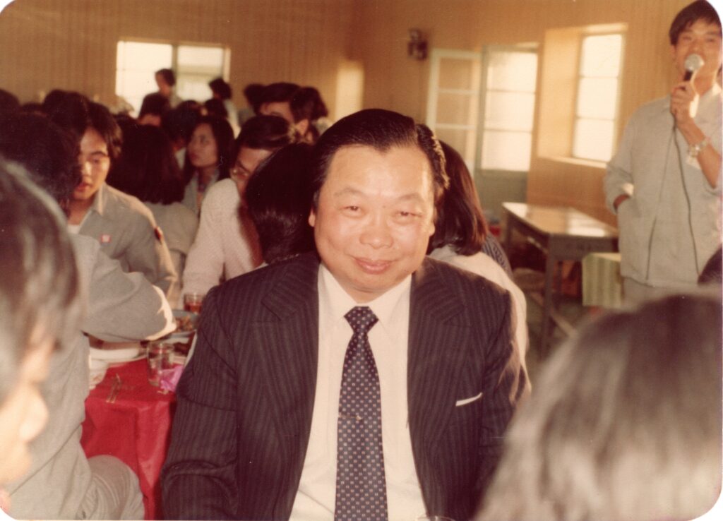 協櫻前董事長林敏舜先生。因他與日本三協精機合資成立協櫻精密工業，自此開啟音樂鈴在台灣的這段歷史。